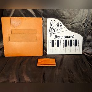 Wood Decorative Key Holder Piano Shaped "key-board"